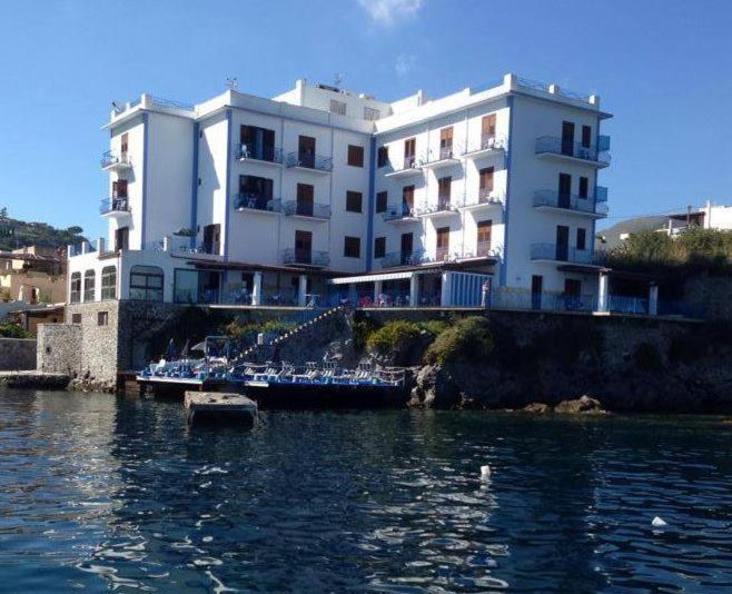 Hotel Rocce Azzurre Lipari  Luaran gambar
